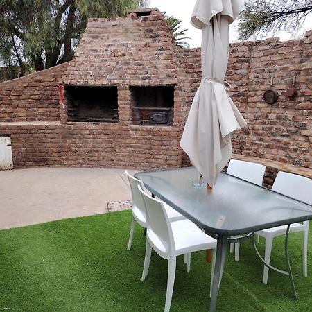 Appartamento @Mango'S Beaufort West Esterno foto